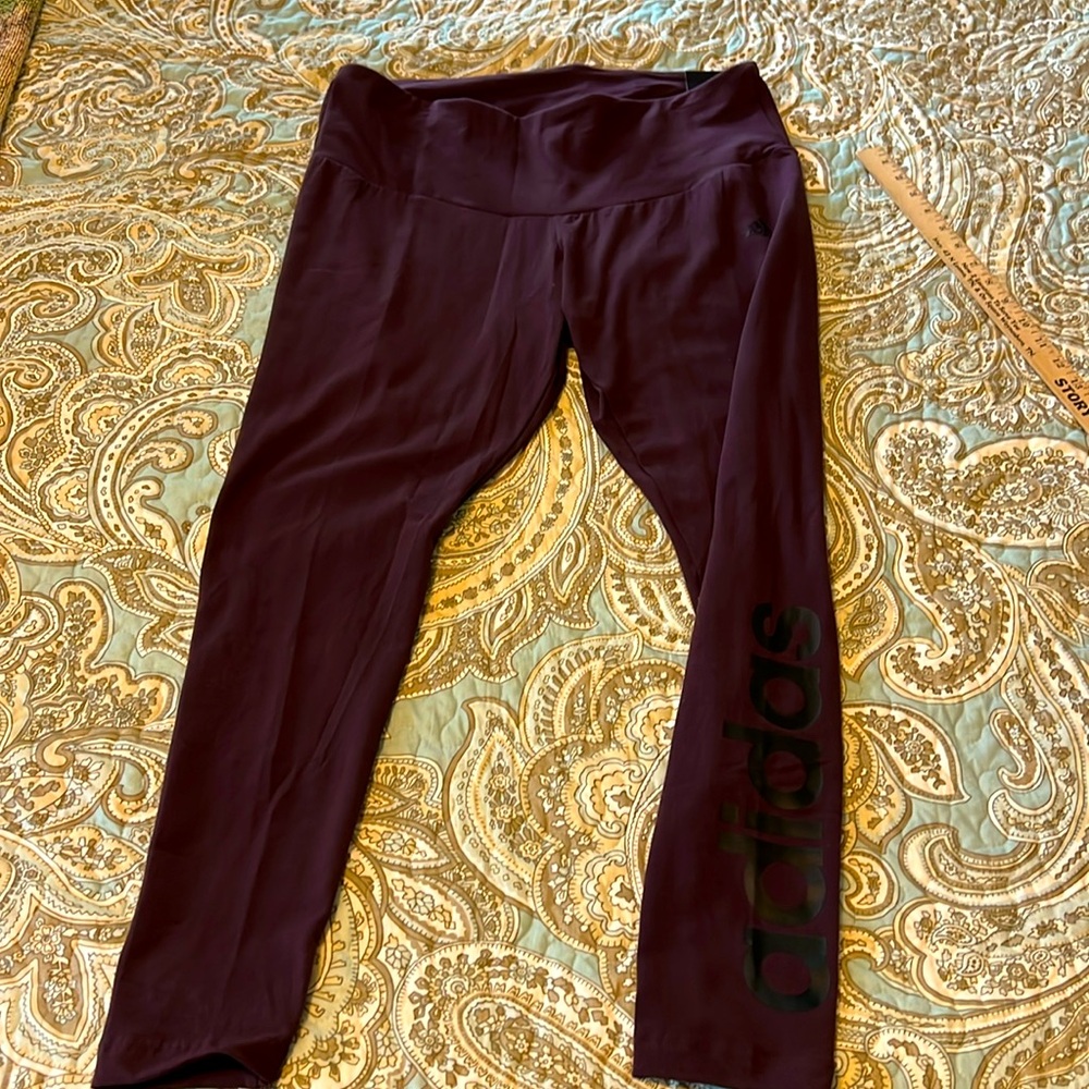 Adidas Shadow Maroon Tights Women’s 2X